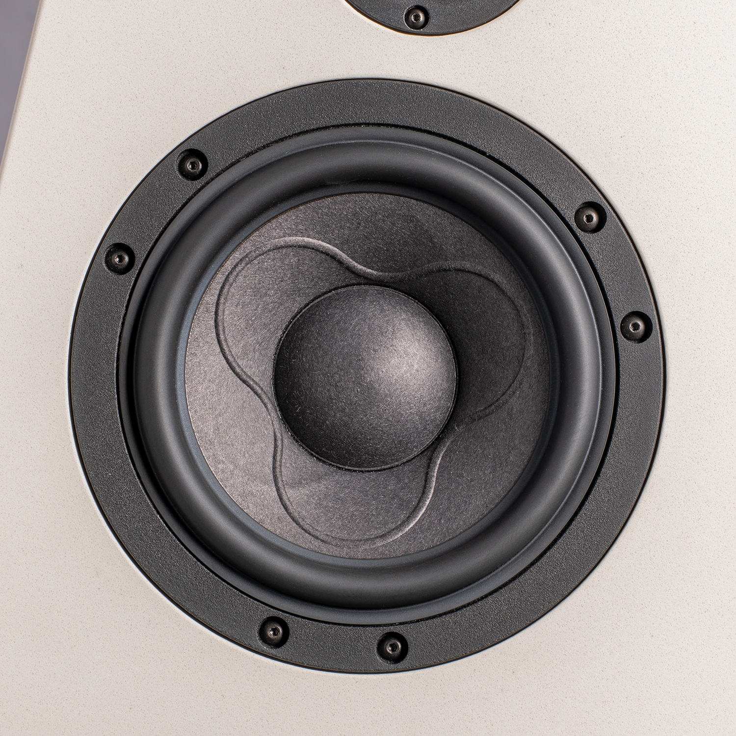 Midrange / Woofer